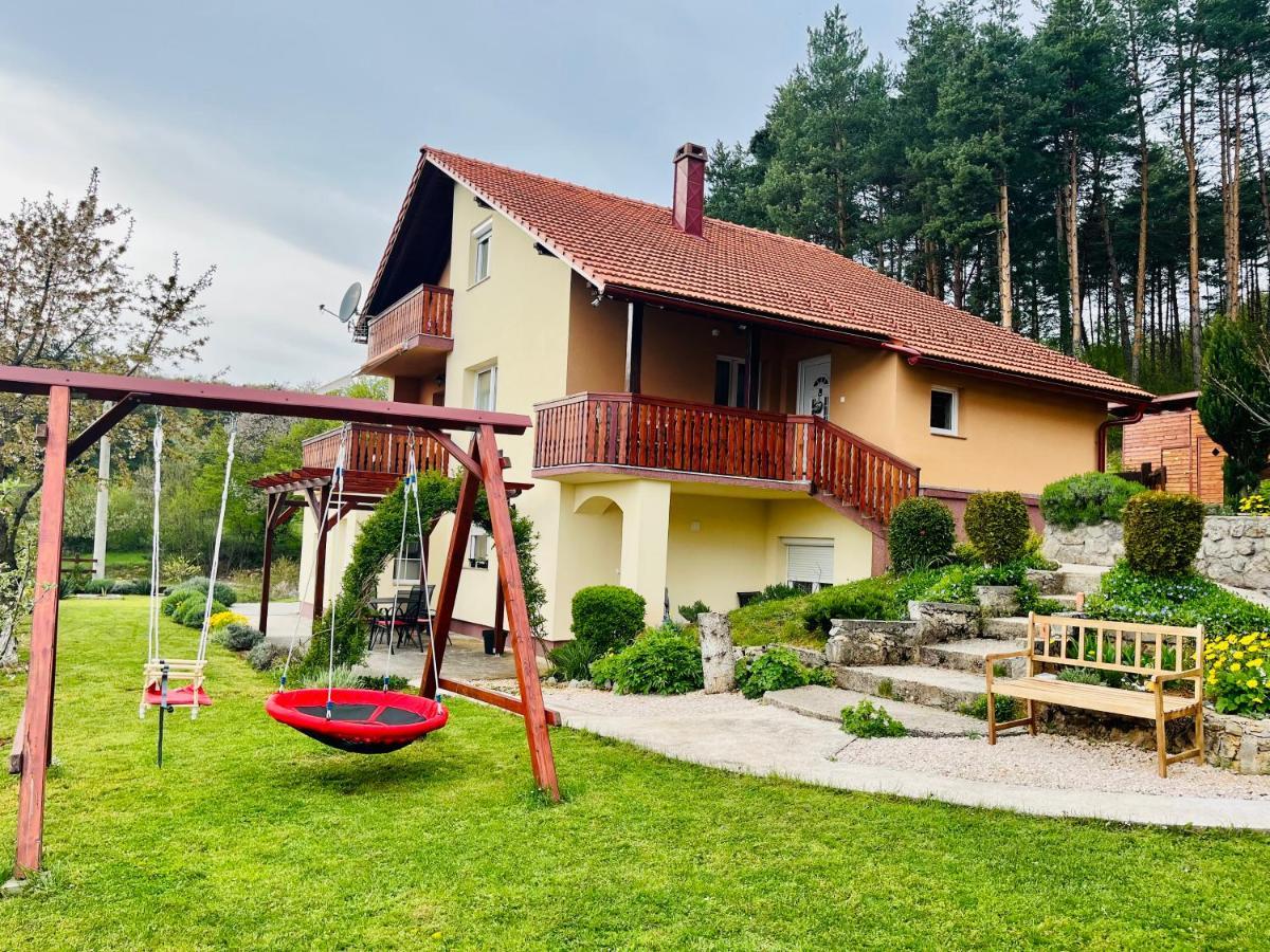 Ferienwohnung Apartman Korina Otočac Exterior foto